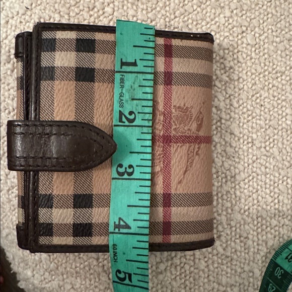 Burberry wallet. - Picture 11 of 12